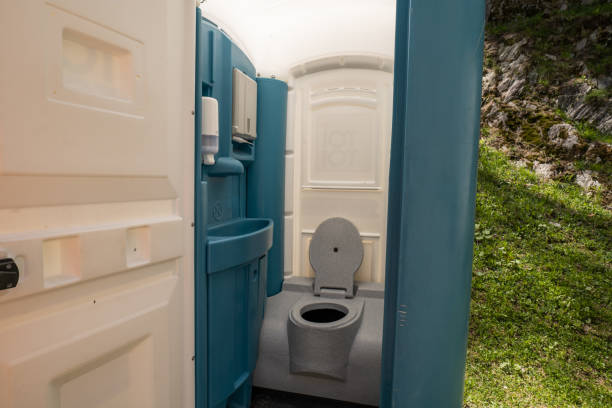 Portable Toilet Options We Offer in Friendship Heights Village, MD